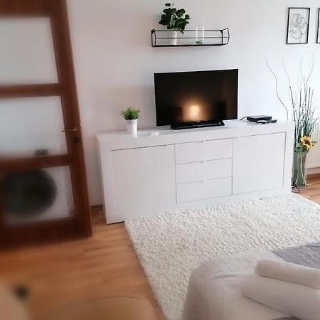 Nexus Studio Deluxe Miercurea Ciuc Eksteriør billede